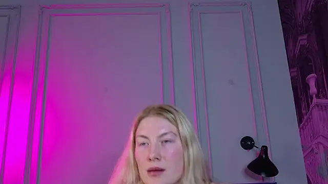 Liv Fay online show from January 25, 2025, 7:39 pm