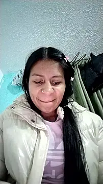 Tiphanydirty3 online show from October 2, 2025, 1:23 am