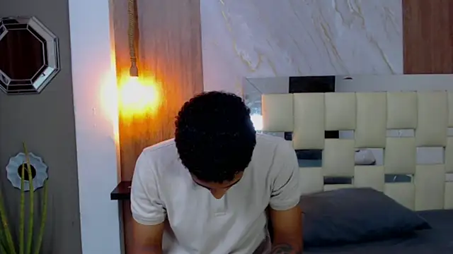 Snapshot of dominic_smith_ chatting on March 23, 2025, 12:15 am dominic smith online show from March 23, 2025, 12:15 am