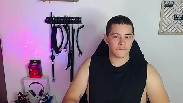 Alan hadid1 online show from January 29, 2025, 7:32 pm