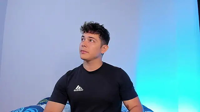 Alan hadid1 online show from September 24, 2025, 10:02 pm