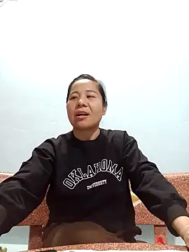 Queen 18200 online show from January 5, 2025, 8:43 am