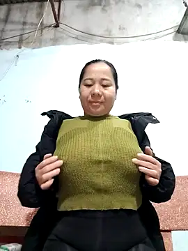 Queen 18200 online show from January 11, 2026, 10:15 pm