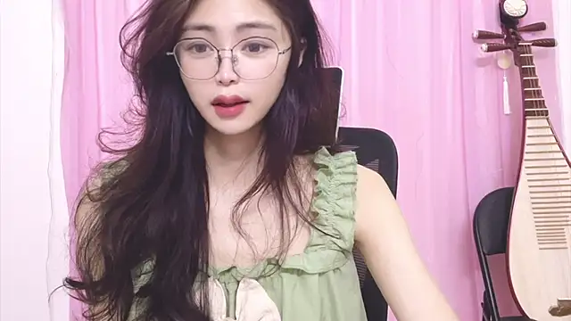 ---MIA--- online show from April 10, 2026, 4:28 am