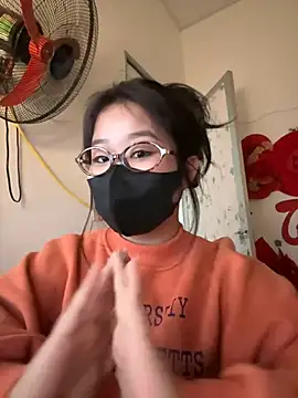 Jenni nana online show from January 1, 2025, 9:17 am