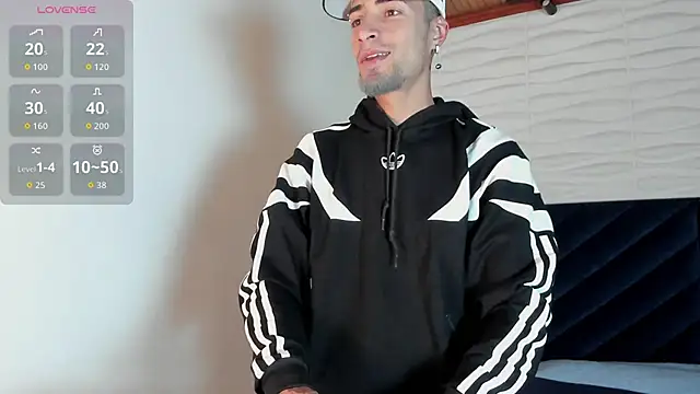 DrakeNeumann online show from September 15, 2025, 3:50 am