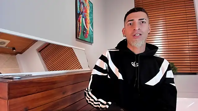 DrakeNeumann online show from October 12, 2025, 4:00 am