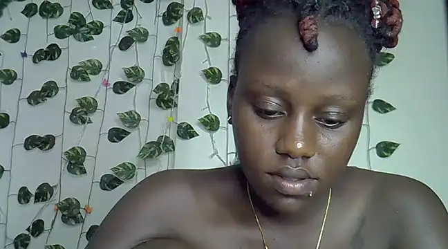 sexybree  online show from February 11, 2025, 8:31 pm