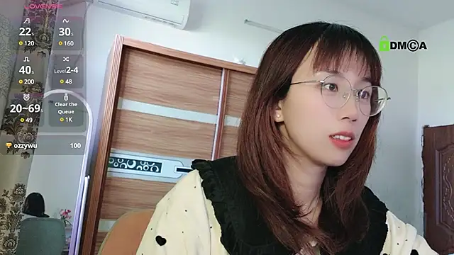 Lili 666 online show from January 8, 2025, 6:52 am