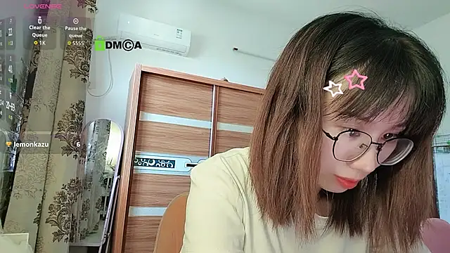 Lili 666 online show from September 22, 2025, 7:32 am