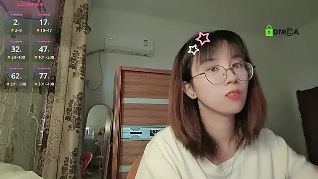 Lili 666 online show from September 24, 2025, 8:39 am