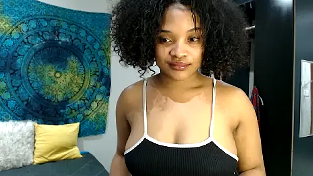 CREAMYCUPCAKExxx online show from January 19, 2025, 6:10 pm