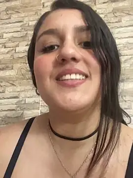 saray gomez22 online show from December 13, 2024, 7:58 am