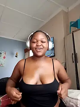 Sexymamibo online show from March 18, 2025, 12:14 pm