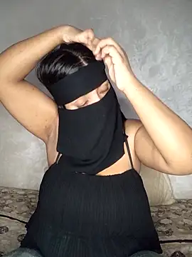 Narimane maroc online show from February 24, 2026, 2:42 am