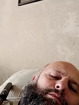 AlexandruCsaba online show from November 11, 2025, 9:09 am