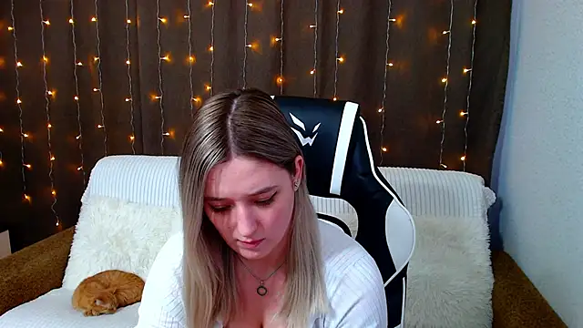 JessRosen online show from January 10, 2025, 8:18 am