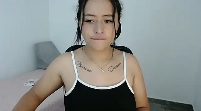 Snapshot of jjulietha95 chatting on December 4, 2024, 6:11 am jjulietha95 online show from December 4, 2024, 6:11 am