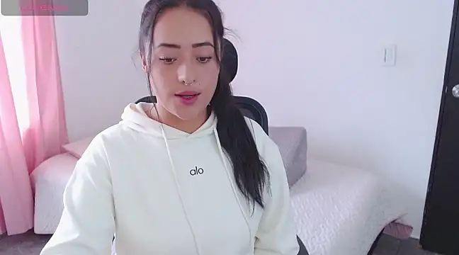 Snapshot of jjulietha95 chatting on March 1, 2025, 7:59 pm jjulietha95 online show from March 1, 2025, 7:59 pm