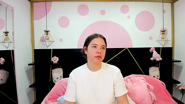 DanniAbbey online show from February 7, 2025, 11:34 am