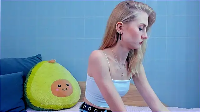 MarthaGees online show from February 2, 2025, 2:56 pm