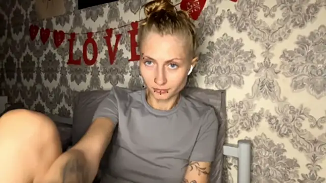 MarthaGees online show from October 11, 2025, 3:10 pm