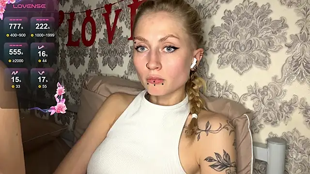 MarthaGees online show from October 20, 2025, 3:23 pm