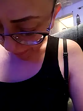 miss hanna07 online show from November 17, 2025, 9:42 pm