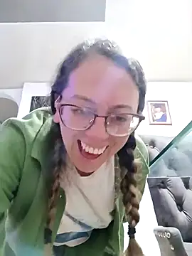 miss hanna07 online show from April 21, 2026, 2:26 am