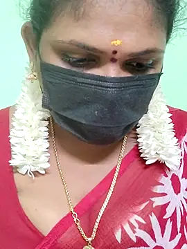 malliga98 online show from March 3, 2025, 10:10 pm