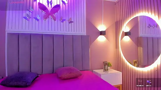 diosa cristal online show from February 25, 2025, 3:42 am