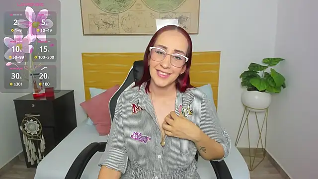 jadde13  online show from February 7, 2025, 7:17 pm