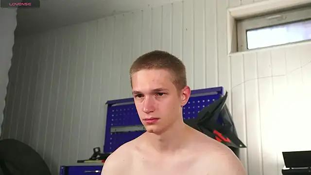 dustyn fox online show from September 27, 2025, 1:05 pm