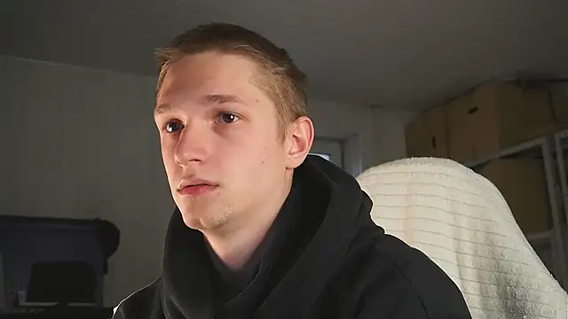 dustyn fox online show from April 20, 2026, 1:25 pm