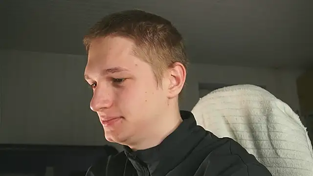 dustyn fox online show from April 23, 2026, 3:30 am