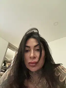 Iam Annii online show from October 10, 2025, 7:13 pm