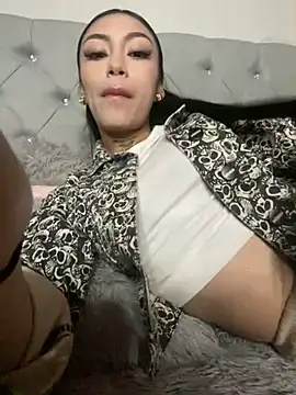 Effy Bonny online show from March 15, 2025, 2:14 am