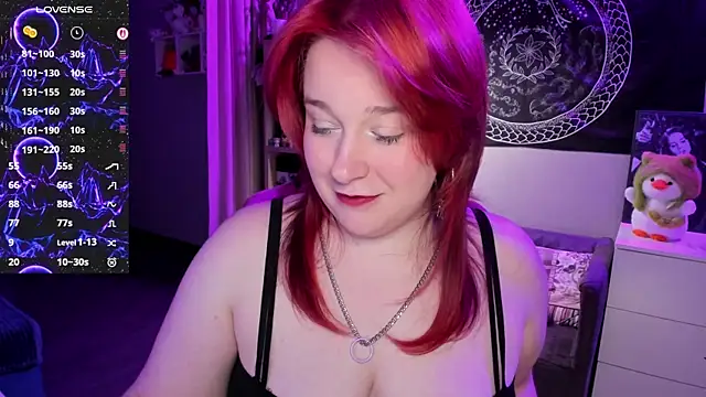 gitera  online show from September 9, 2025, 9:25 pm