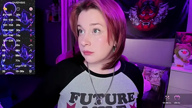 gitera  online show from October 21, 2025, 10:21 pm