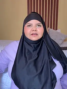  Shara Handal  online show from January 24, 2025, 10:41 pm