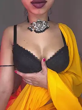 Hot-sexy222 online show from February 18, 2025, 9:54 am