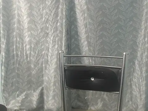 cute-priy online show from January 17, 2025, 1:13 pm