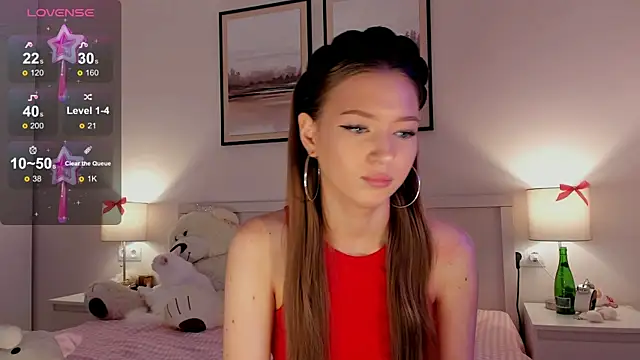 diana nier online show from November 25, 2025, 6:41 pm