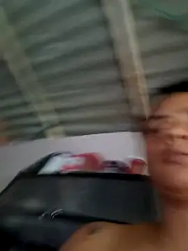 sexy-latin10 online show from November 11, 2025, 7:47 pm