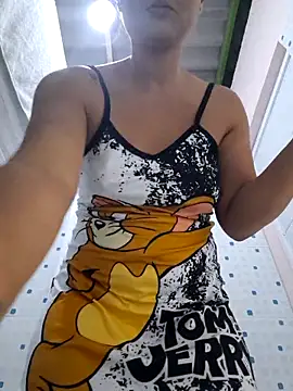 sexy-latin10 online show from November 25, 2025, 10:26 am