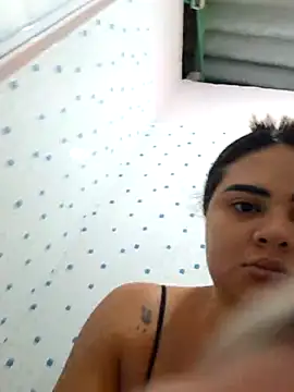 sexy-latin10 online show from November 29, 2025, 10:18 am