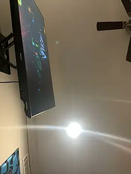 ThicBunz online show from March 14, 2025, 12:29 pm