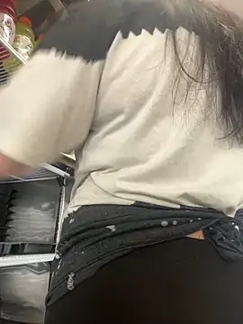 ThicBunz online show from March 16, 2025, 2:22 pm