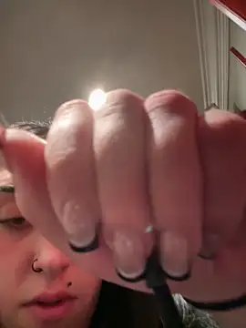 ThicBunz online show from March 8, 2026, 1:36 am