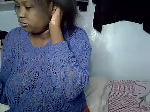 Snapshot of Sexiebony12 chatting on March 11, 2025, 1:37 am Sexiebony12 online show from March 11, 2025, 1:37 am